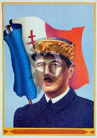 Recto carte postale général Charles de Gaulle avec le drapeau FFI