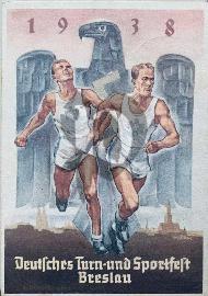 Recto carte postale ancienne	Passage de témoin au relai entre deux sportifs Allemand tee-shirt et short blanc  avec en arriére plan un Aigle impérial gris et sur la poitrine une croix gammée