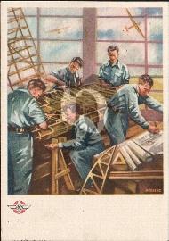 Recto carte postale ancienne jeune du Luftsport qui frabrique un planeur  